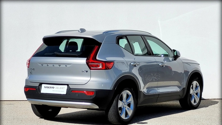 Volvo XC 40 cena 159555 przebieg: 32000, rok produkcji 2023 z Łeba małe 326